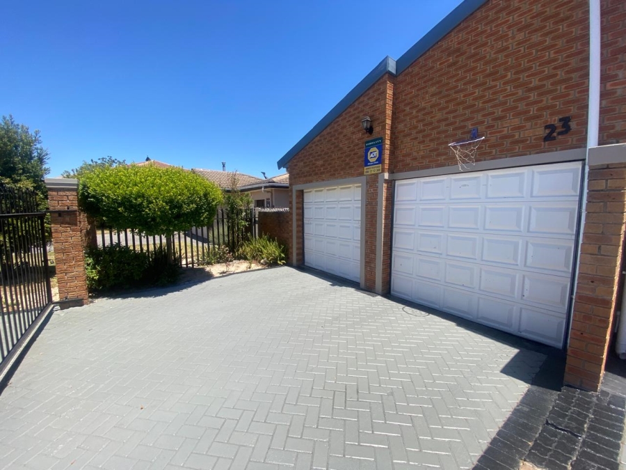 3 Bedroom Property for Sale in Soneike Western Cape